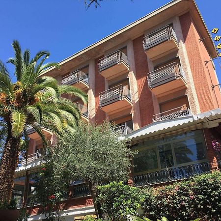 Hotel Astoria Bordighera Exterior foto
